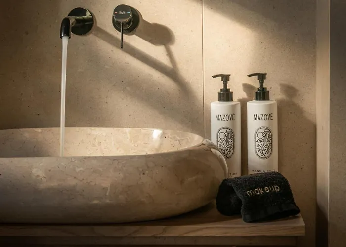 Mint Private Pool And Jacuzzi By Checkin Villa