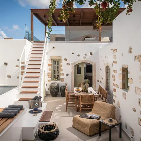 Villa Mint Private Pool And Jacuzzi By Checkin Herszonisszosz