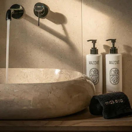 Mint Private Pool And Jacuzzi By Checkin Villa