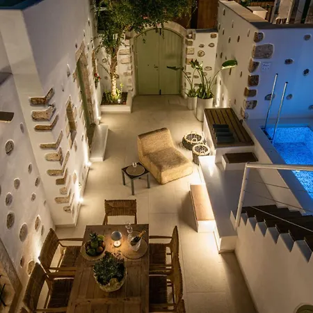 Mint Private Pool And Jacuzzi By Checkin Hersonissos (Crete)