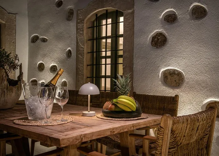 Mint Private Pool And Jacuzzi By Checkin Hersonissos (Crete)